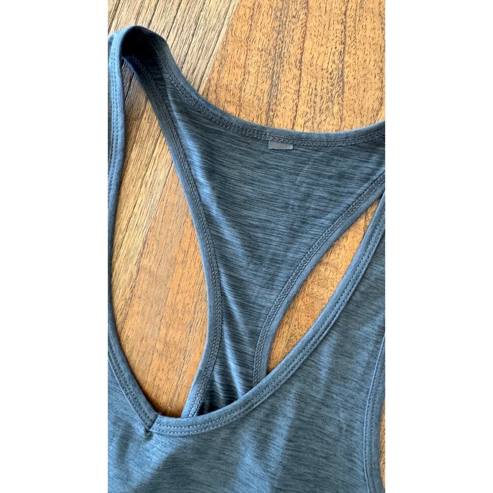 Vuori Lux Jumpsuit - Size M - Picture 2 of 6